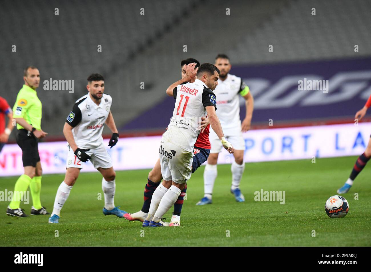 xxx during the French Ligue 1 football match between Lille (Losc) and  Montpellier (MHSC) at Stade Pierre Mauroy in Villeneuve dâÂ€Â™Ascq on April  16, 2021.Photo by Julie Sebadelha/ABACAPRESS.COM Stock Photo - Alamy