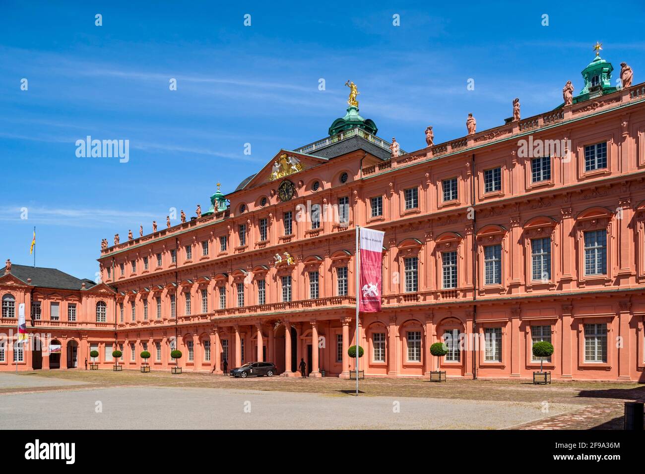 Germany, Baden-Wuerttemberg, Rastatt, residential palace, central building with Jupiter statue. The lap was built under Margrave Ludwig Wilhelm von Baden-Baden. Stock Photo