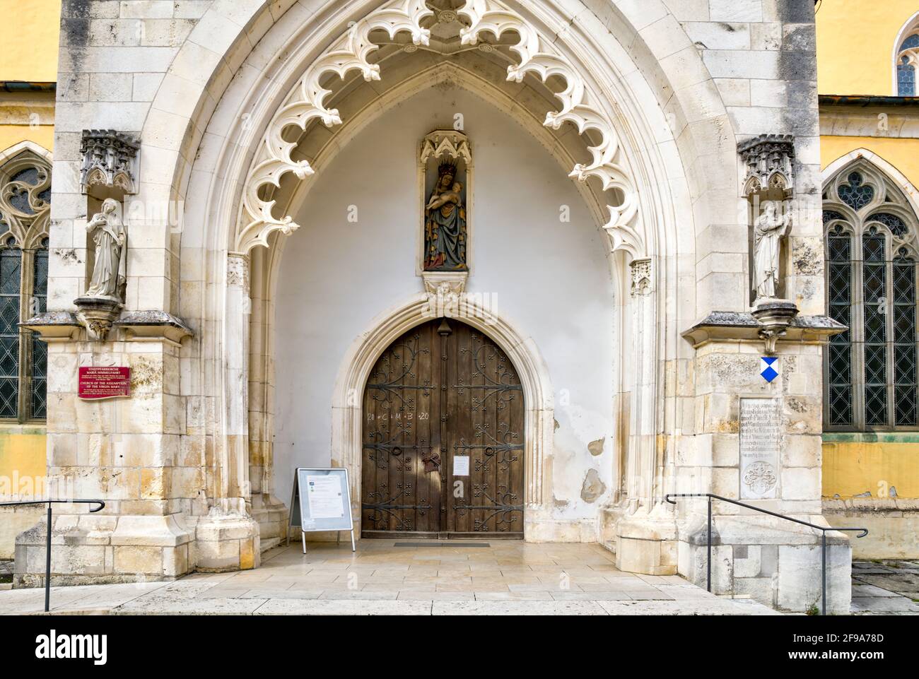 stadtpfarrkirche mariä himmelfahrt kelheim