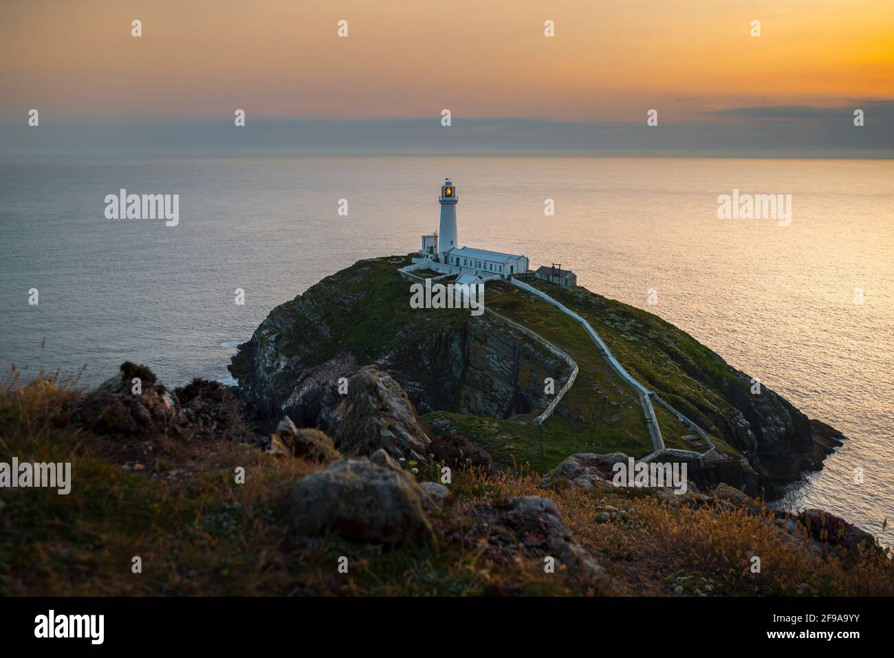 Last light of day hi-res stock photography and images - Alamy