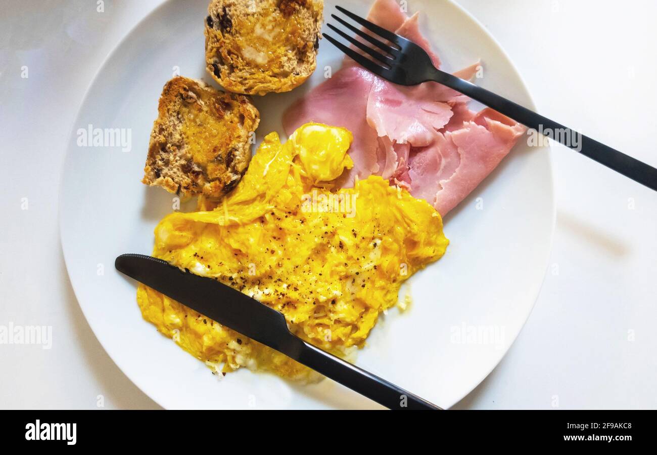 English scrambled eggs hi-res stock photography and images - Alamy