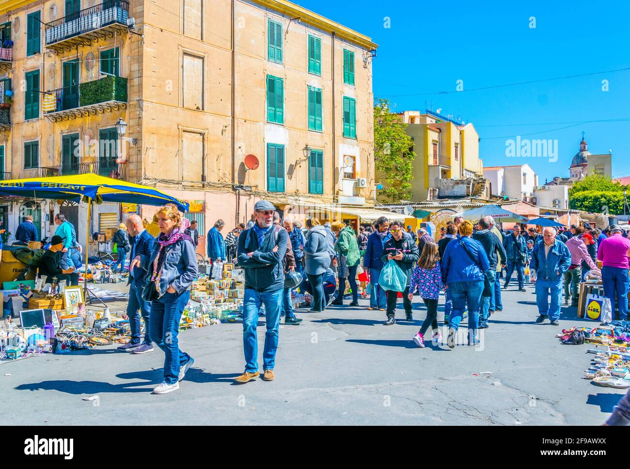 PALERMO, ITALY, APRIL 23, 2017: People are strolling through Mercato di Ballaro in Palermo, Sicily, Italy Stock Photo