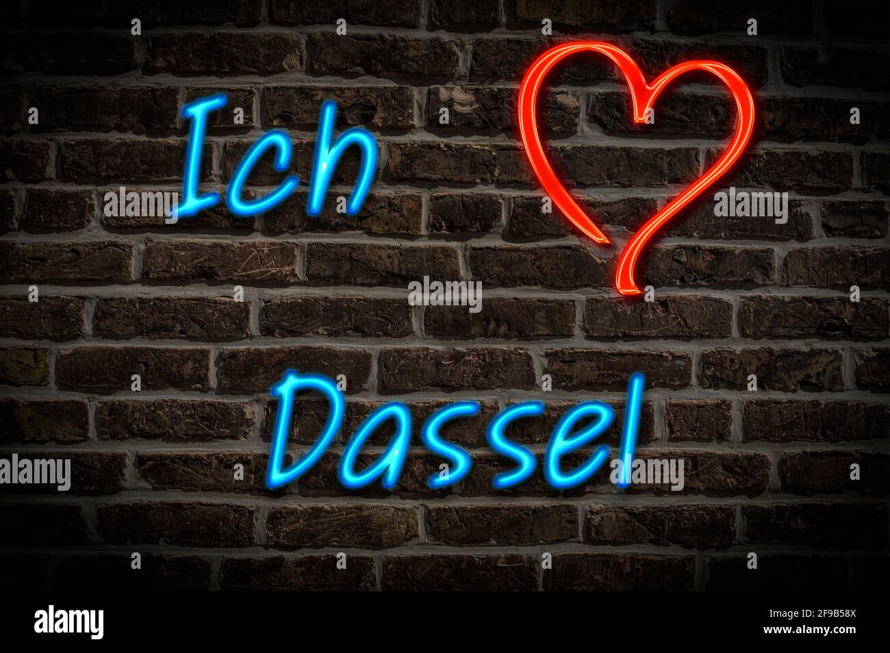 Leuchtreklame, Ich liebe Dassel, Niedersachsen, Deutschland, Europa | Illuminated advertising, I love Dassel, Lower Saxony, Germany, Europe Stock Photo