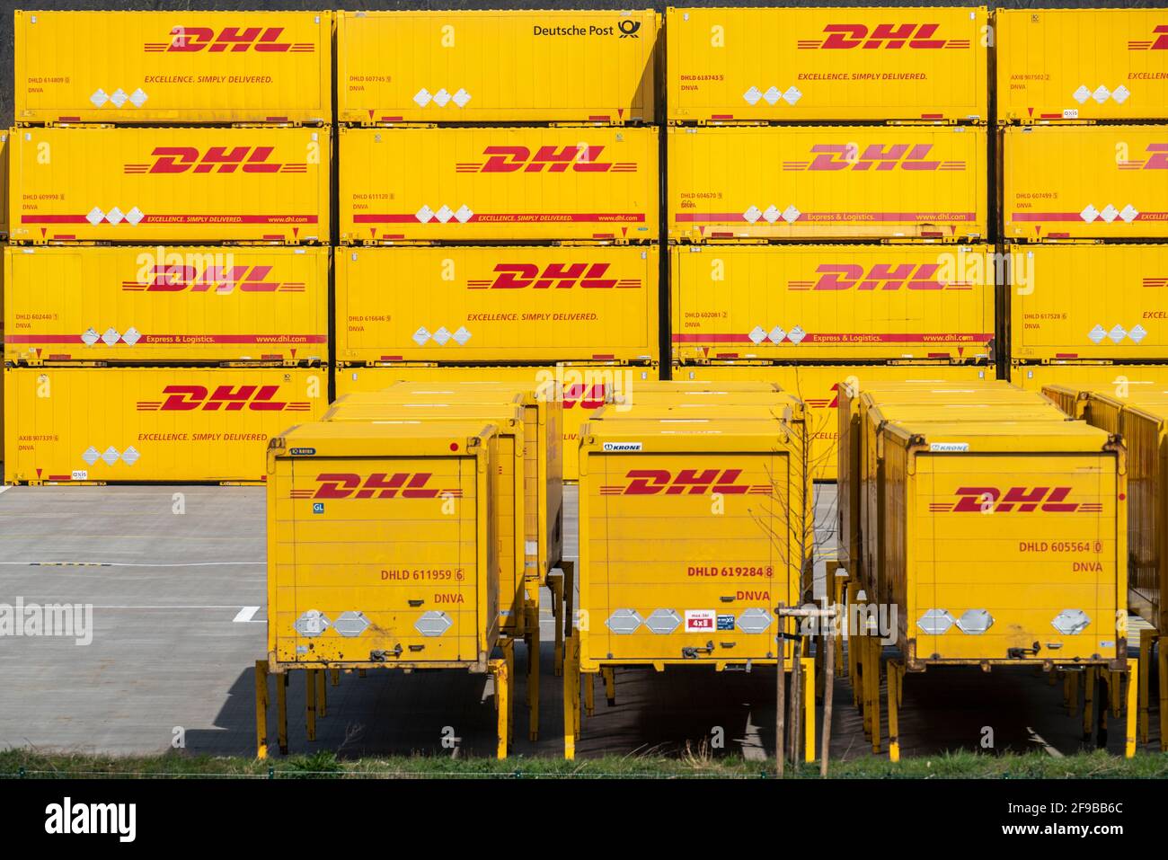 DHL, Deutsche Post, parcel centre, warehouse for freight containers, Krefeld, NRW, Germany, Stock Photo