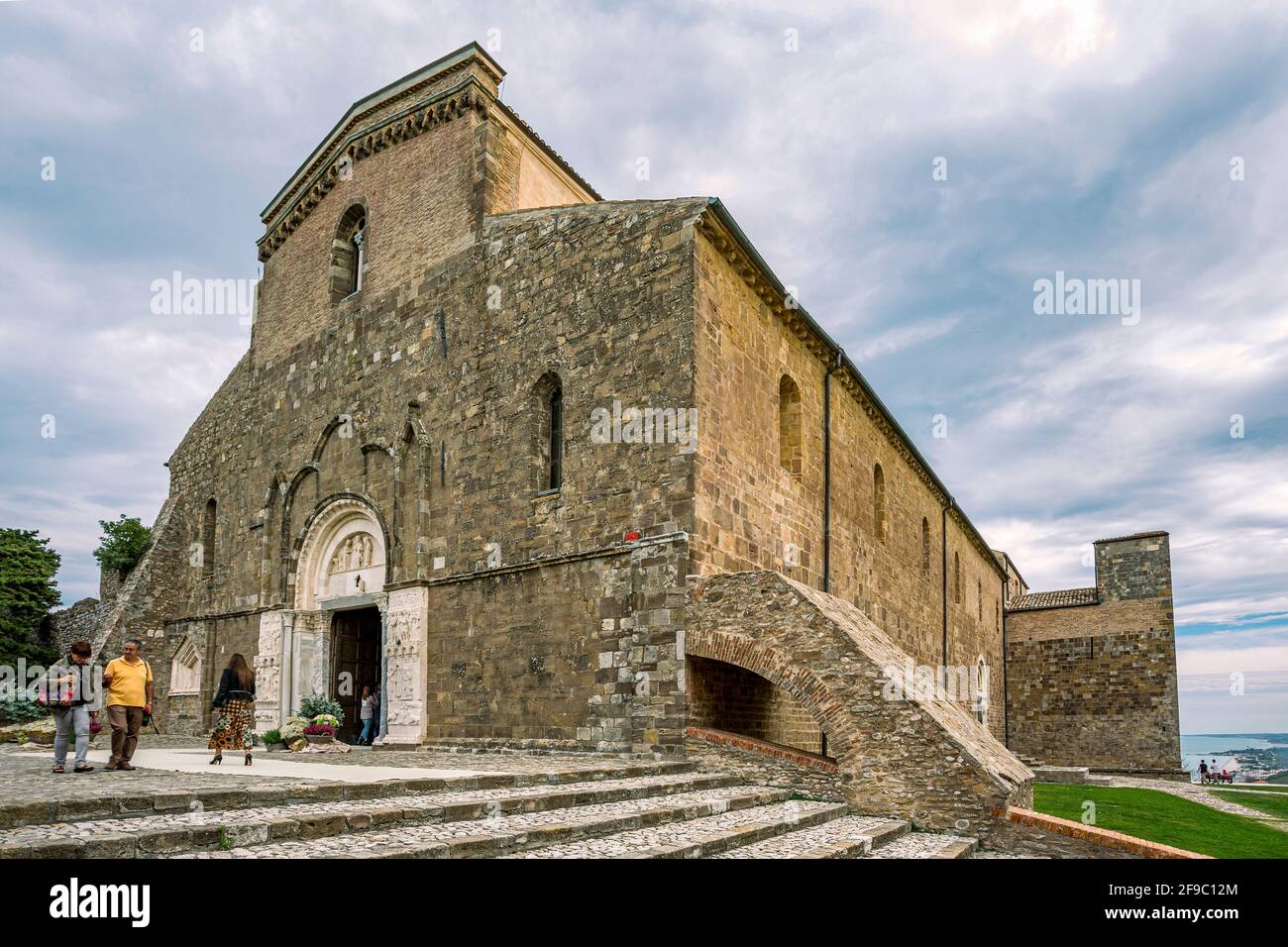 abbey of San Giovanni in Venere, medieval catholic church and monastery in Romanesque and Gothic style.Fossacesia, chieti province, Abruzzo, Italy Stock Photo