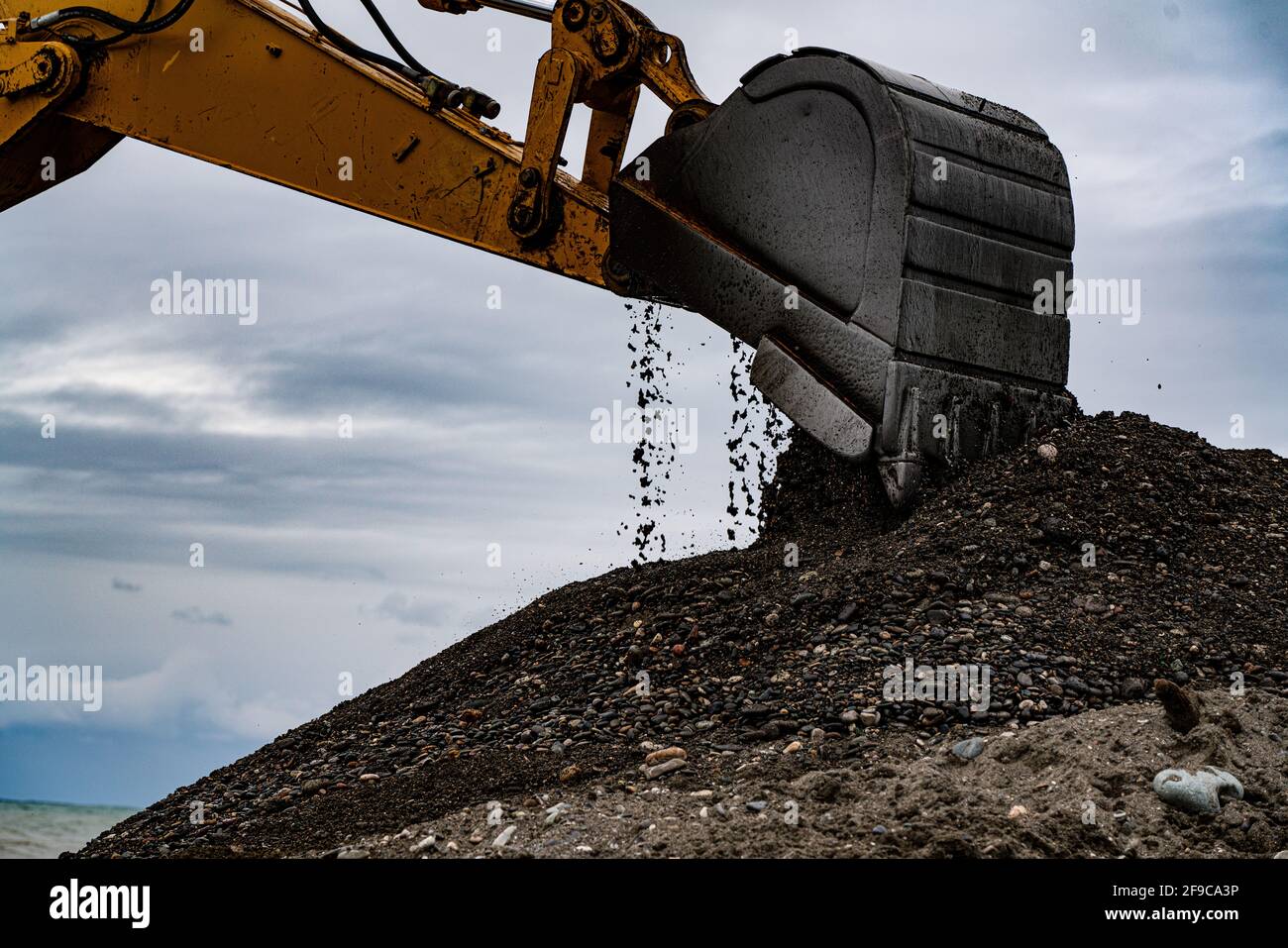 excavator heavy machinery construction site Stock Photo - Alamy
