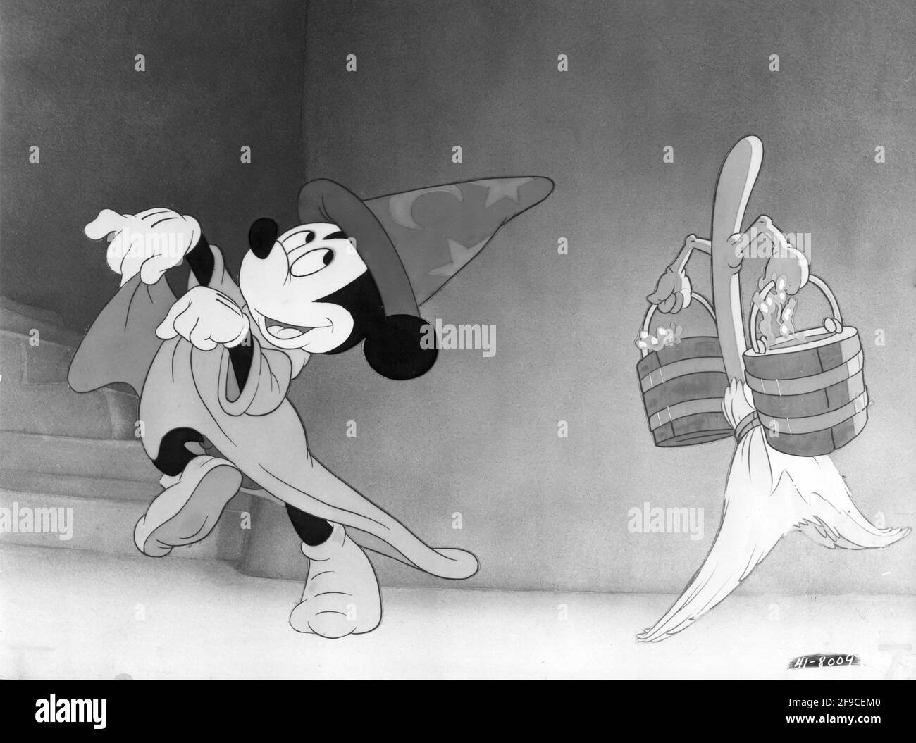 MICKEY MOUSE in The Sorcerer's Apprentice sequence with music by Paul Dukas in WALT DISNEY'S FANTASIA 1940 Leopold Stokowski and the Philadelphia Orchestra narrative introductions Deems Taylor producers Walt Disney and Ben Sharpsteen Walt Disney Productions / RKO Radio Pictures Stock Photo
