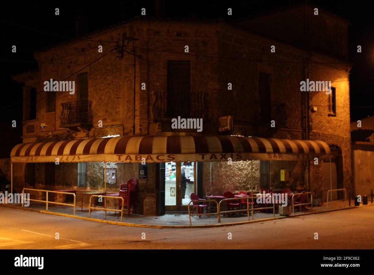 Restaurant open at night during Corona curfew with no guests Stock