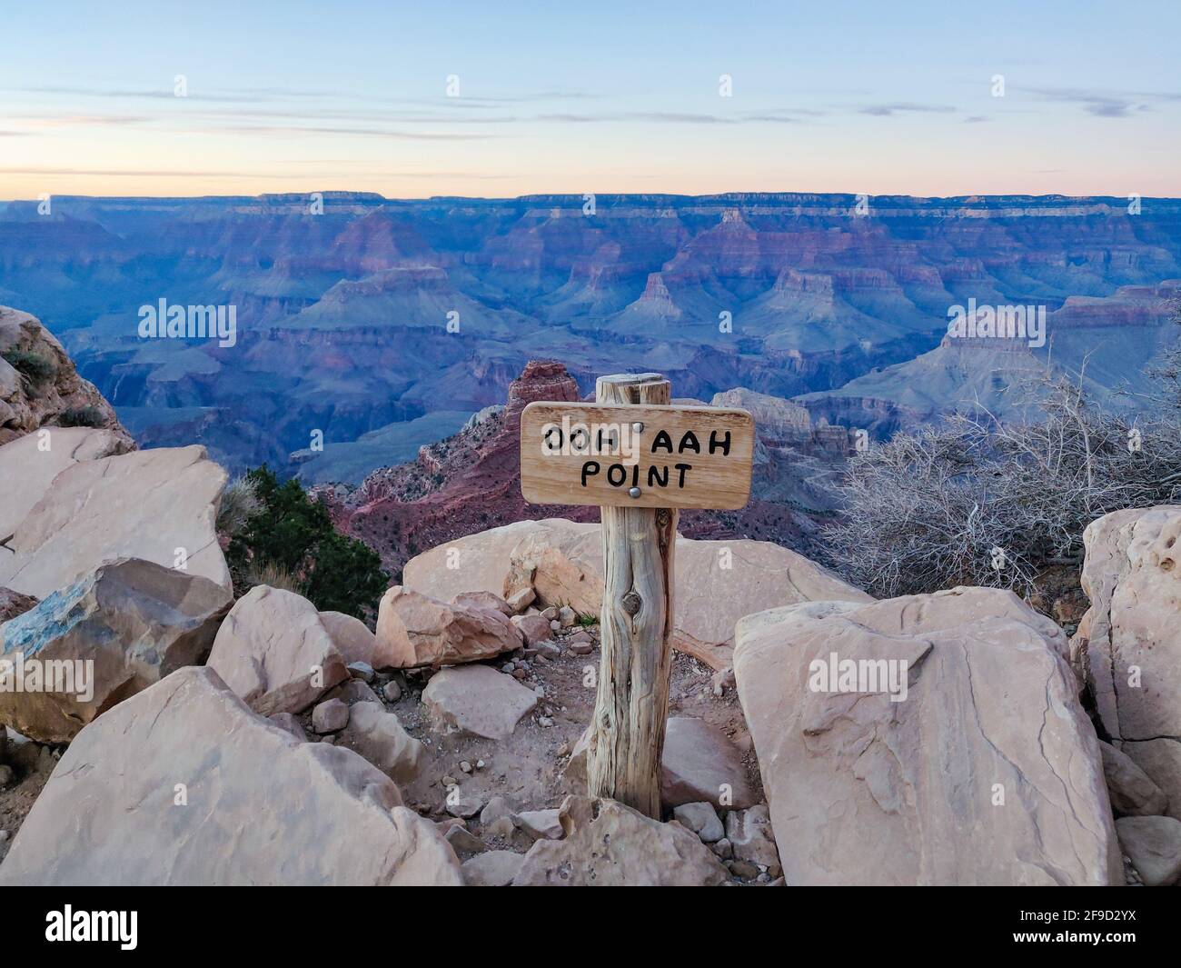 Ooh Aah Point, South Kaibab Trail, Grand Canyon National Park at sunset Stock Photo