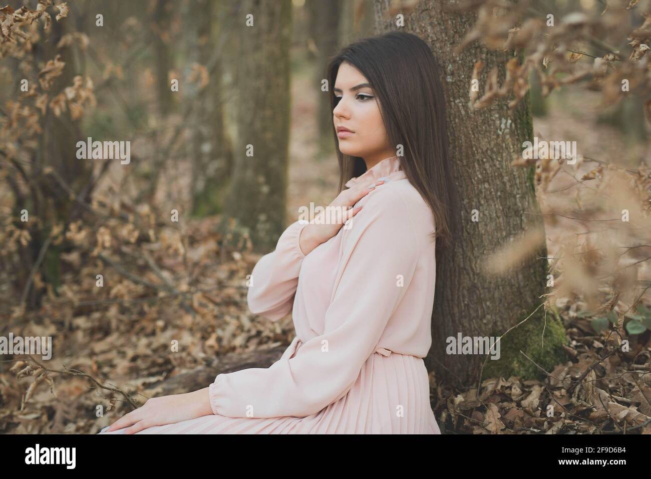 Attractive dark haired young woman hi-res stock photography and images ...
