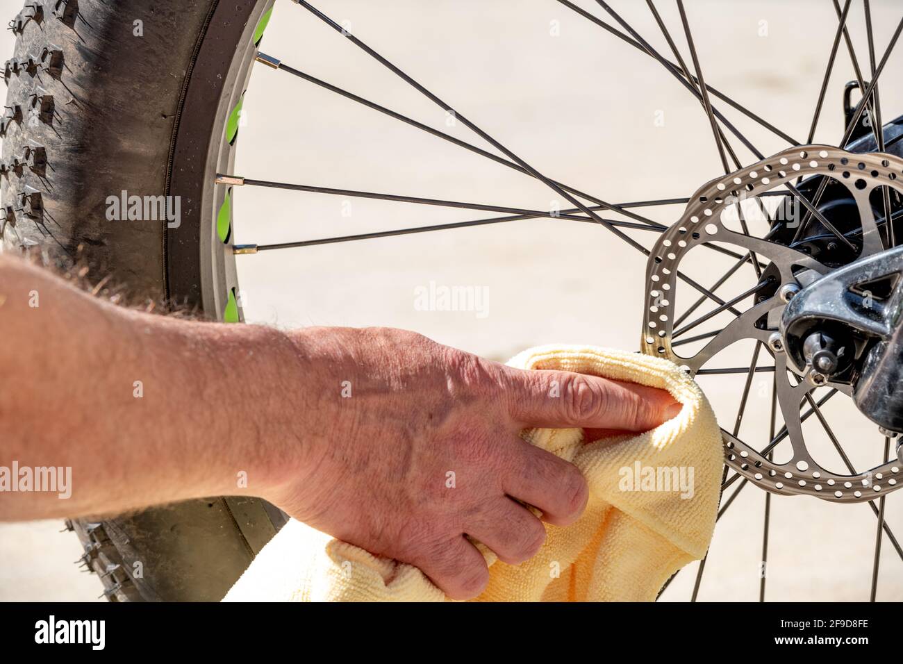 Proper way hires stock photography and images Alamy