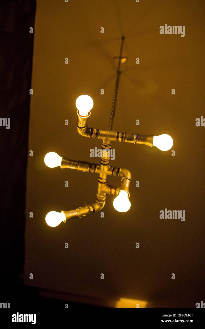 Light sculpture lightbulbs hi-res stock photography and images - Alamy