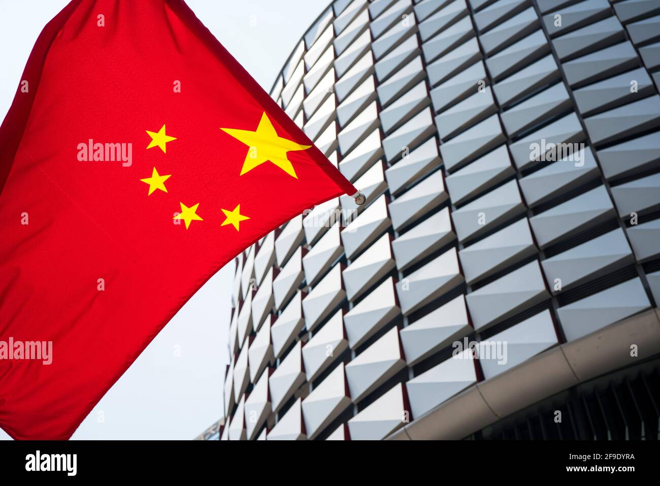 Shenzhen, China. October, 2019. Flag of China and the building in the daytime. ONE AVENUE is a Super High-rise Complex Development located in the CBD Stock Photo