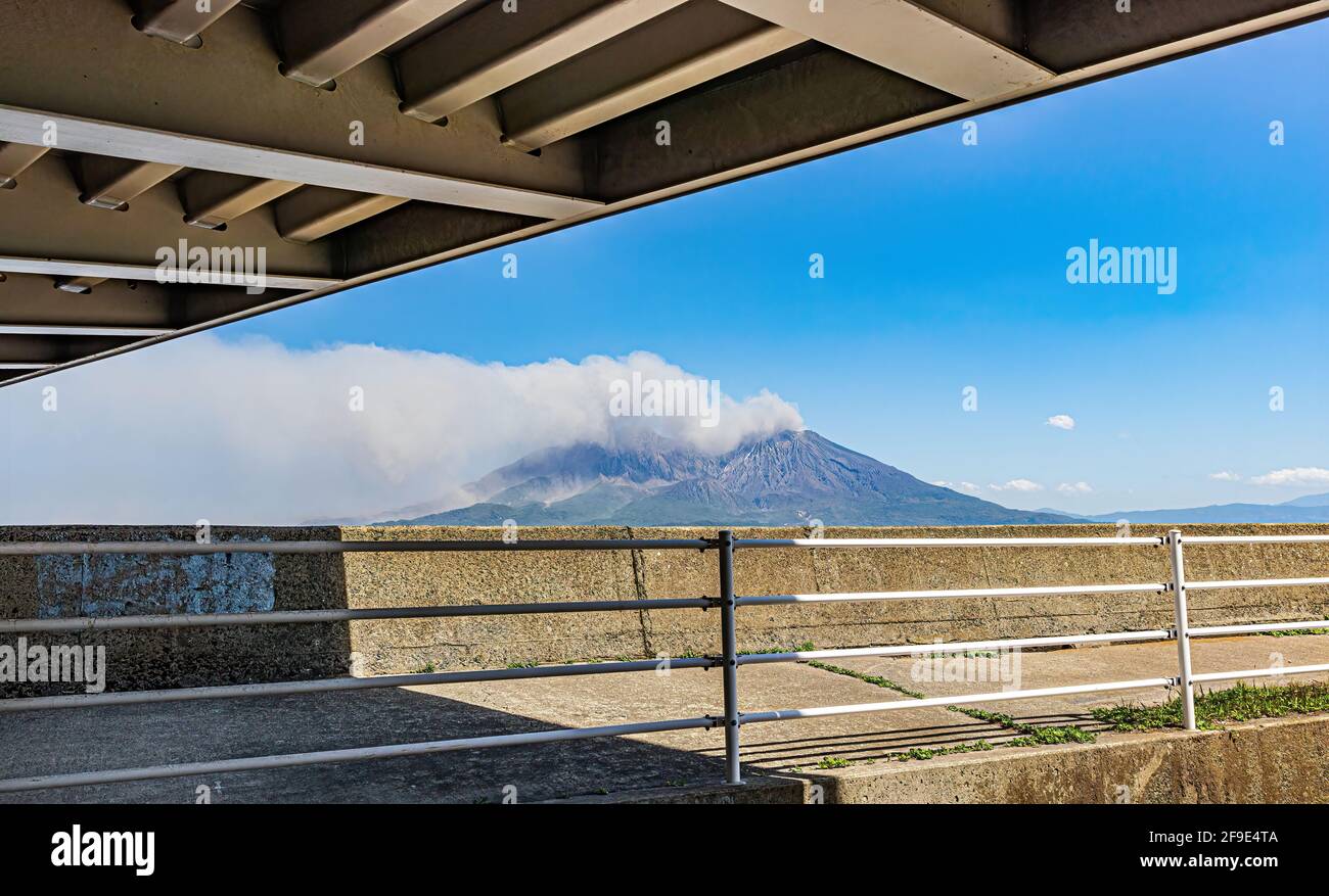 Bridge Concrete Slab High Resolution Stock Photography And Images Alamy