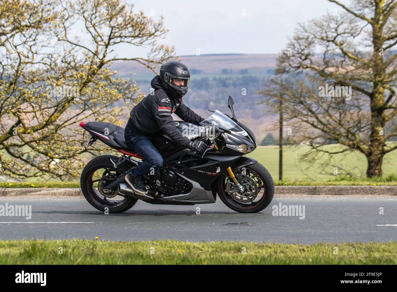 Triumph 675 High Resolution Stock Photography And Images Alamy Triumph 675 High Resolution Stock Photography And Images Alamy