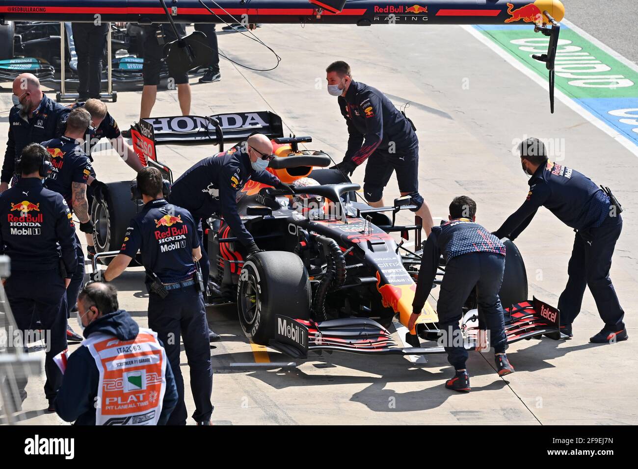 Verstappen Max Ned Red Bull Racing Honda Rb16b Action Pitlane During The Formula 1 Pirelli Gran Premio Del Made In Italy E Dell Emilia Romagna 21 From April 16 To 18 21