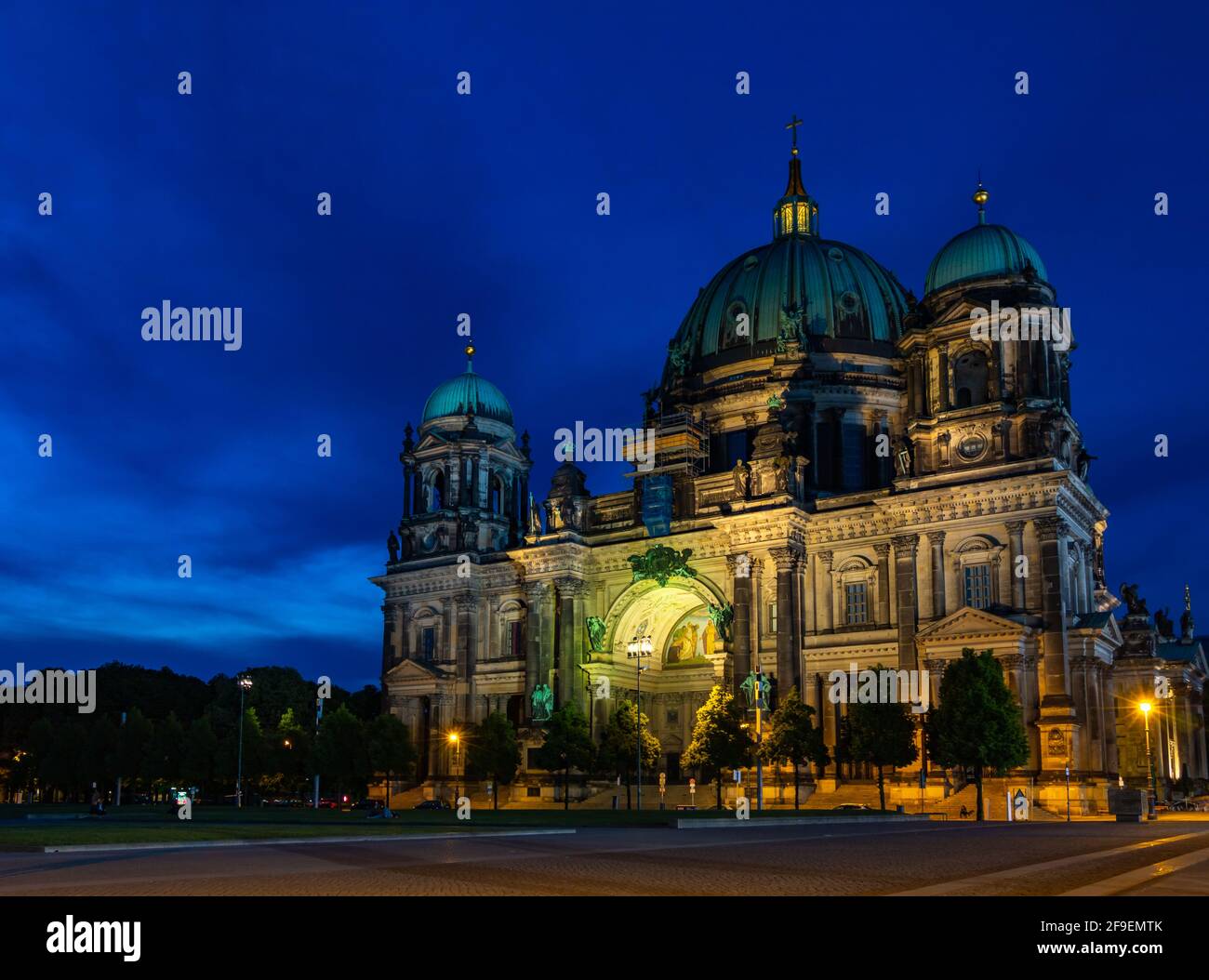 A picture of the Berlin Cathedral at night. Stock Photo