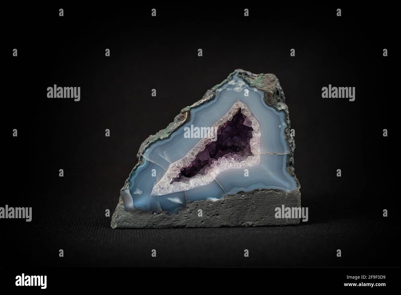 Real mineral, stones and crystal used in nontraditional medicine and