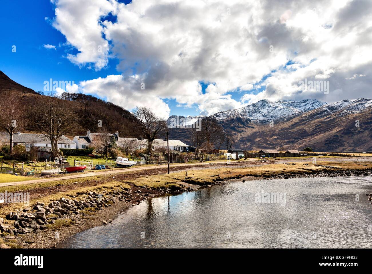 Arnisdale river hires stock photography and images Alamy