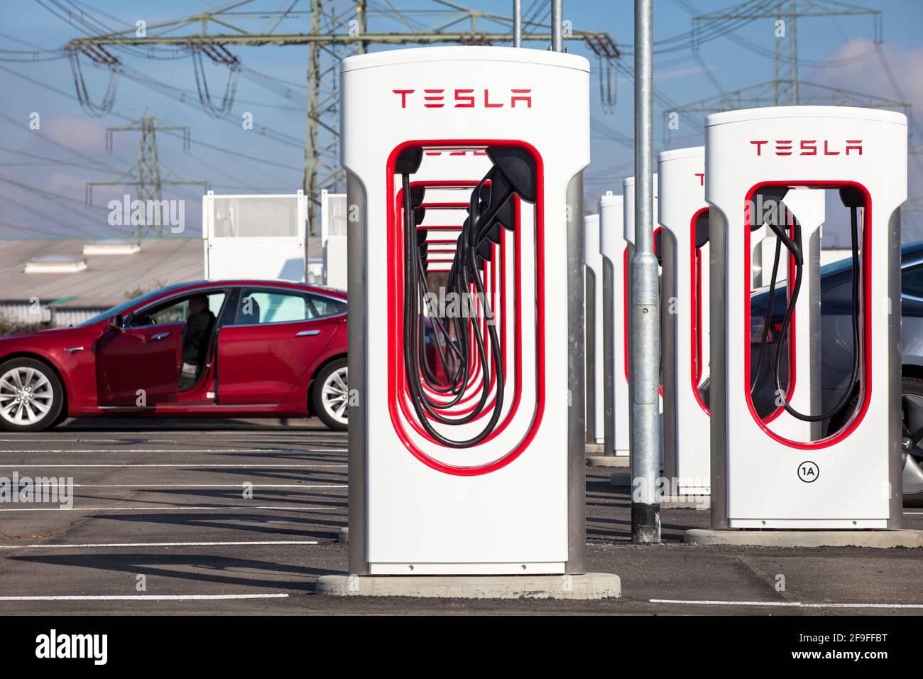 Supercharger charging station for Tesla electric vehicles, Tesla Model S,  Frechen, North Rhine-Westphalia, Germany. Supercharger Ladestation fuer Tes  Stock Photo - Alamy