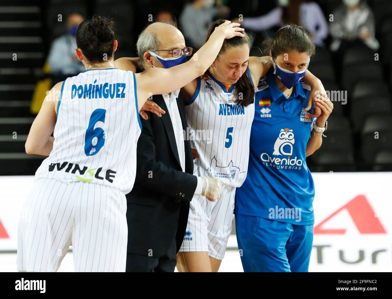 Basketball - EuroLeague Women - Final Four - Perfumerias Avenida v UMMC  Ekaterinburg - Volkswagen Arena, Istanbul, Turkey - April 18,