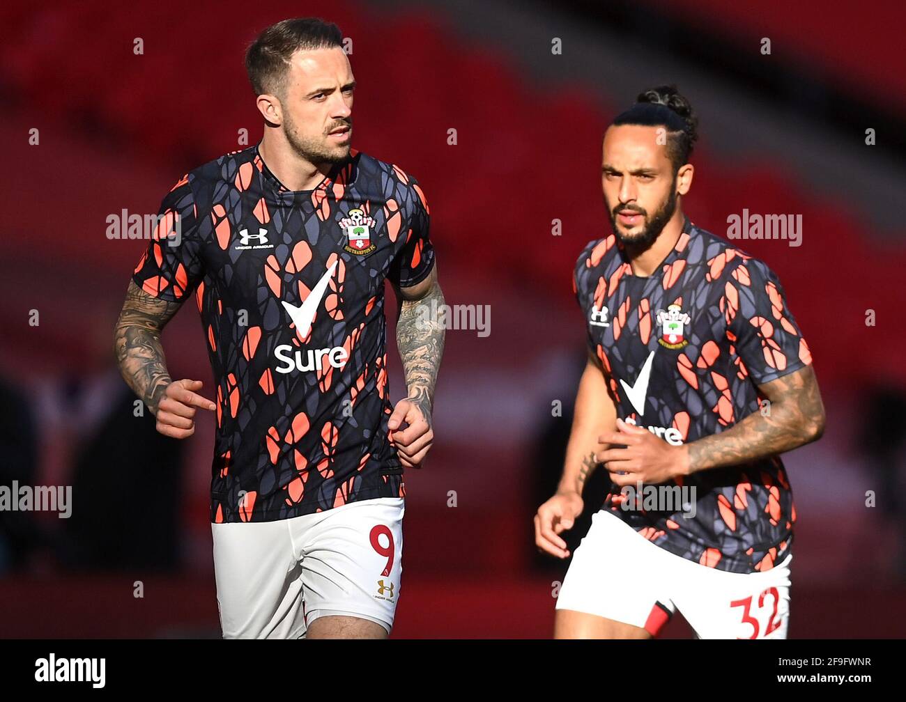 Southampton S Danny Ings Left And Theo Walcott Warming Up Prior To Kick Off During The Fa Cup Semi Final Match At Wembley Stadium London Picture Date Sunday April 18 2021 Stock Photo Alamy
