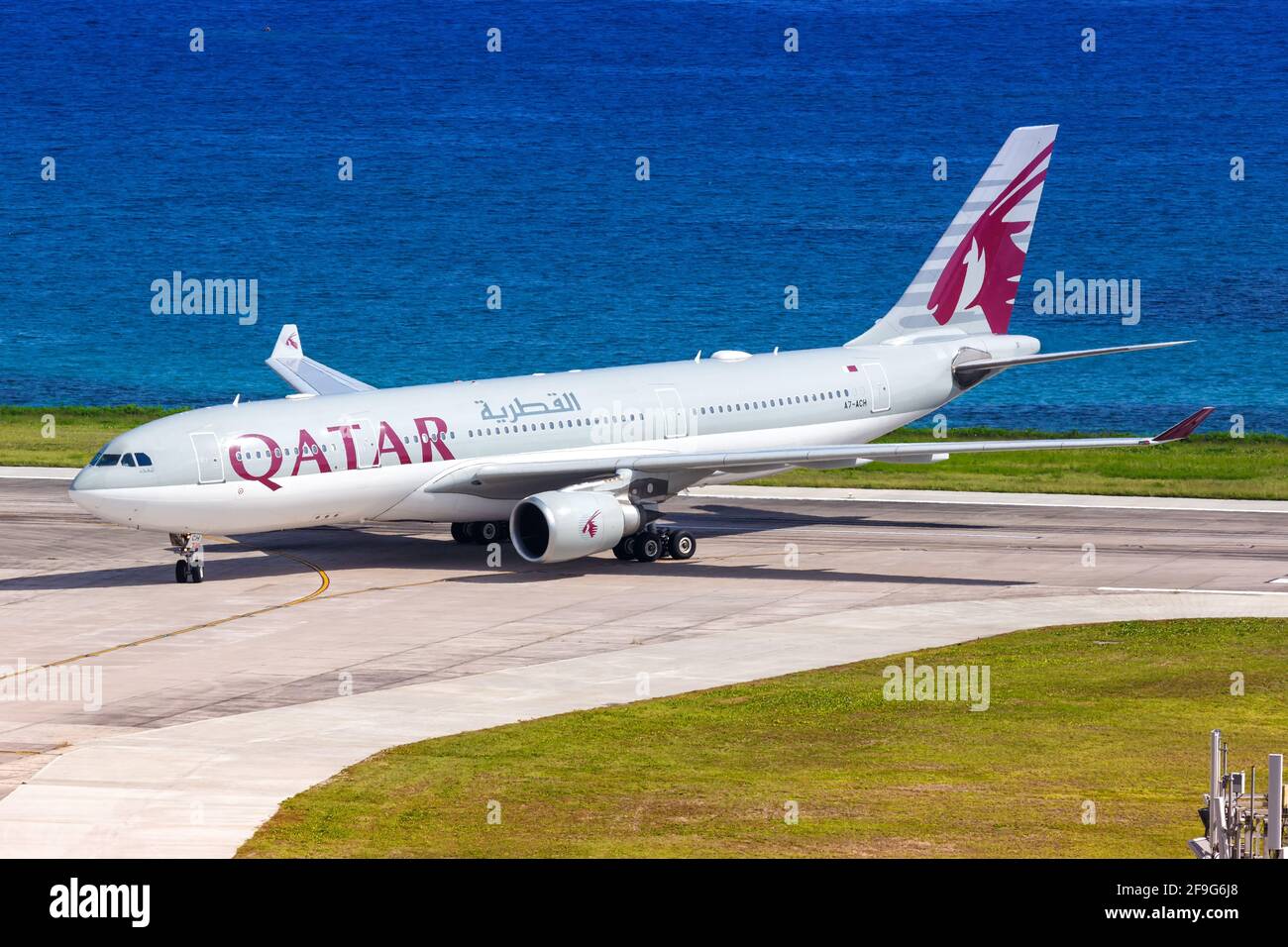Mahe, Seychelles - November 24, 2017: Qatar Airways Airbus A330 airplane at Seychelles International Airport (SEZ) in the Seychelles. Airbus is a Euro Stock Photo