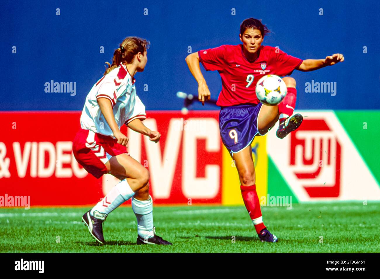 Mia Hamm, #9 (USA) competing at ther 1999 Women's World Cup Soccer ...