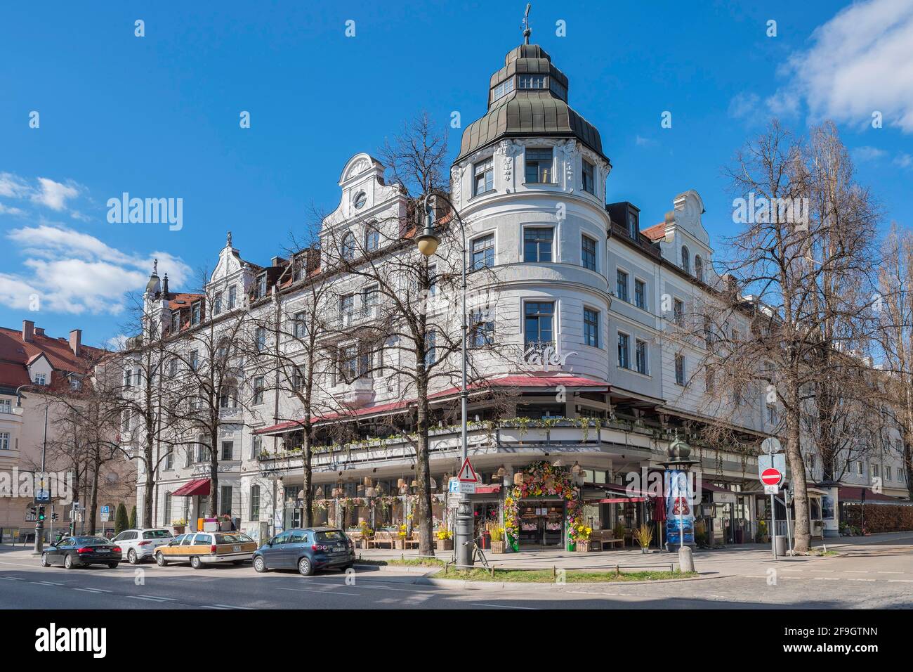 Facade of FeinkostKaefer, Prinzregentenstrasse, Bogenhausen, Munich