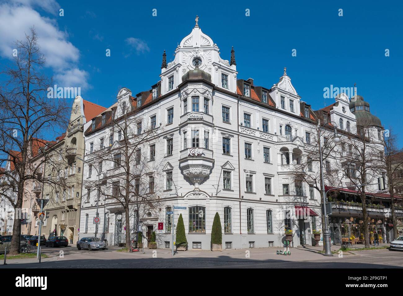 Facade of FeinkostKaefer, Prinzregentenstrasse, Bogenhausen, Munich