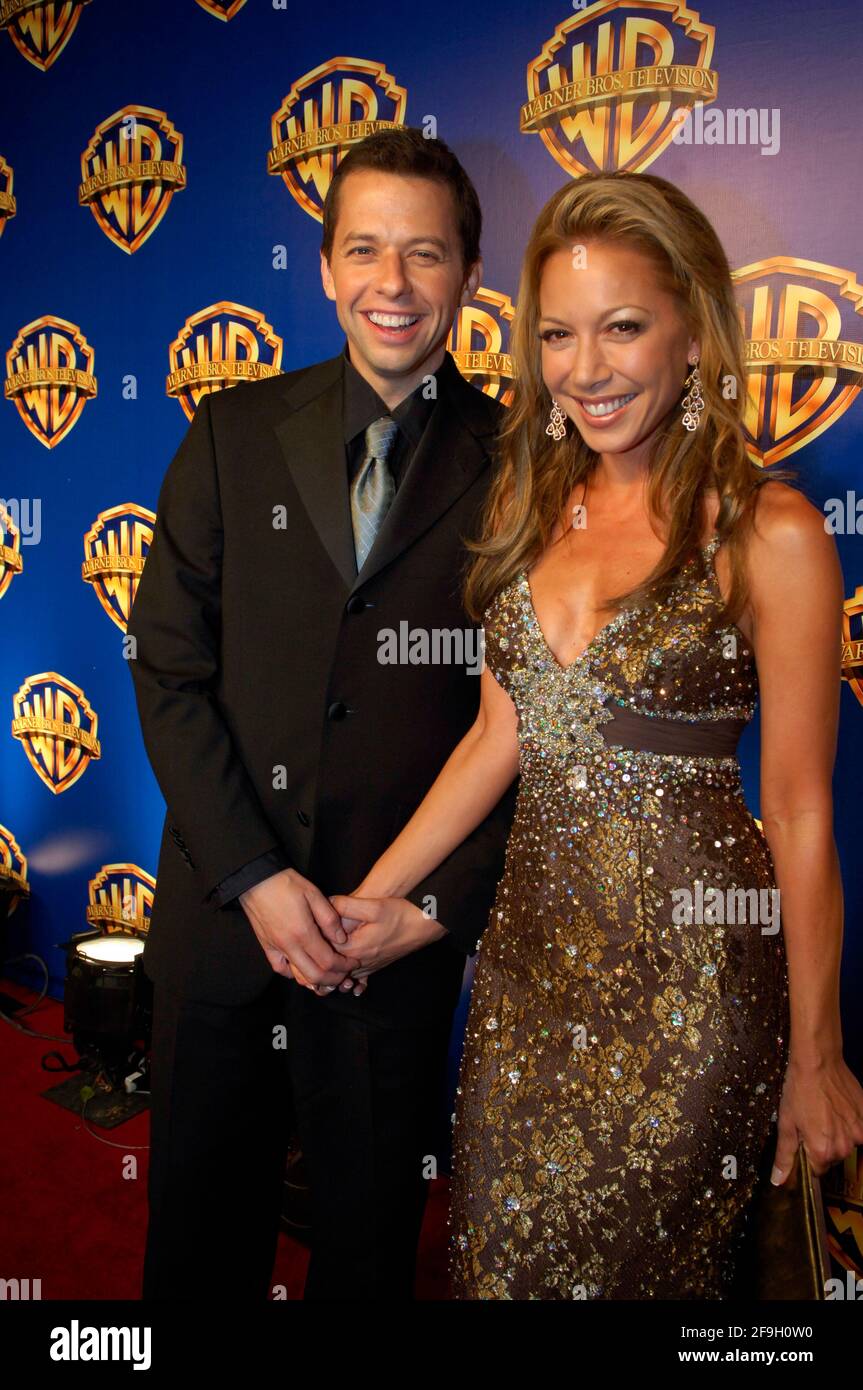 (L-R) Actor Jon Cryer and Lisa Joyner attends arrivals for the 58th