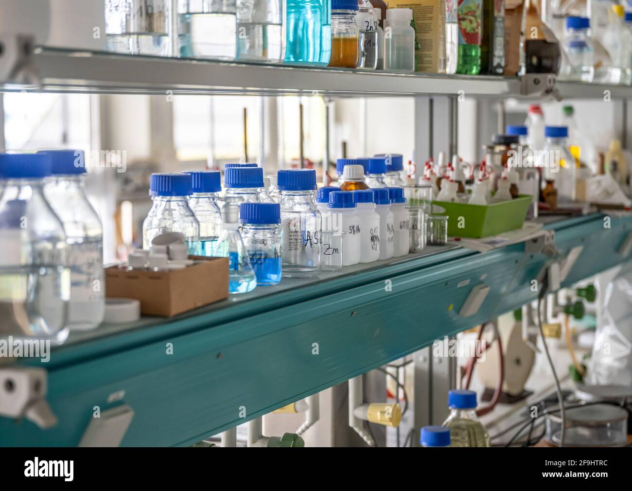 College Chemistry Lab