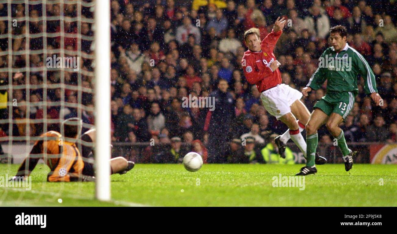 Dynamic Teddy Sheringham Urges Man Utd To Start £65m Star Over Benjamin Sesko Against Arsenal Artwork Photography Dynamic Teddy Sheringham Urges Man Utd To Start £65m Star Over Benjamin Sesko Against Arsenal Artwork Photography