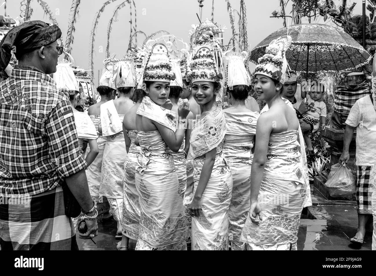 A Group Of Young Balinese Hindu Women At The Batara Turun Kabeh ...