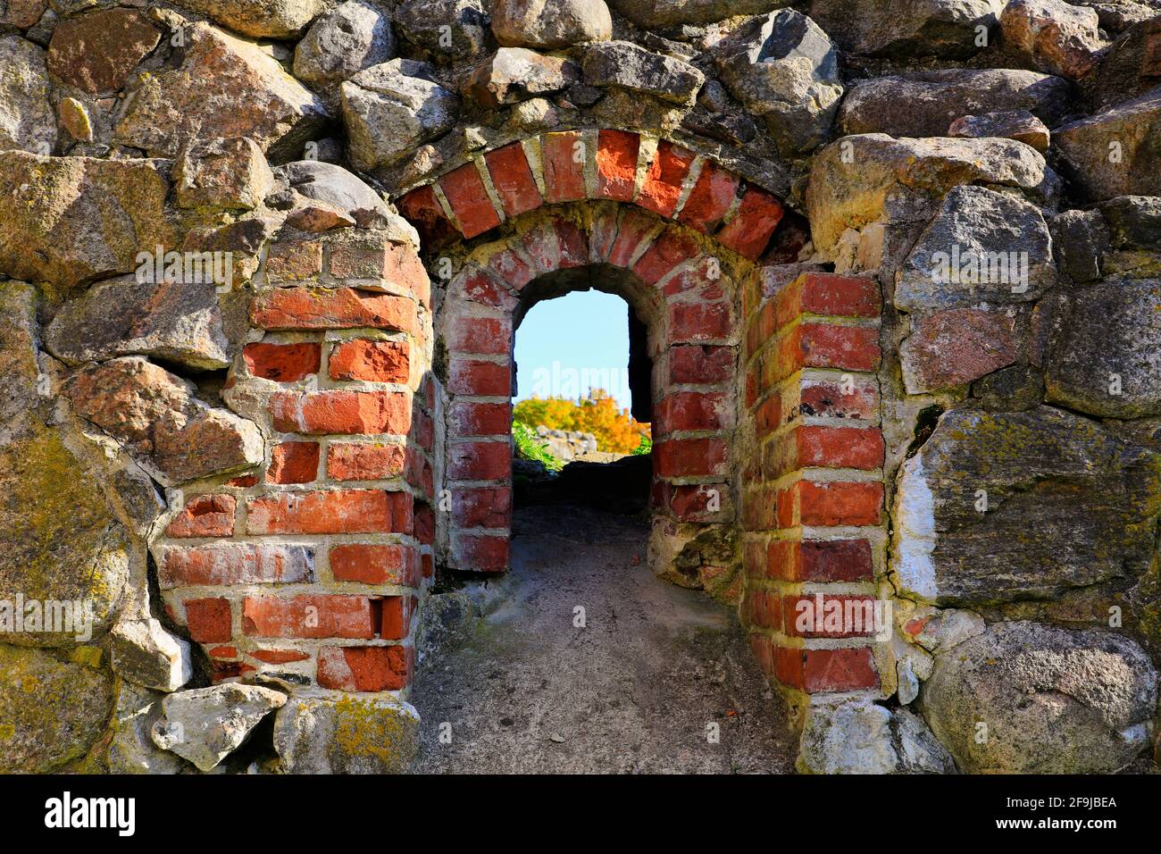 Opening in wall in Kuusisto Bishop's castle ruins. Island of Kuusisto, Kaarina, Finland. Bishop Magnus II Tavast, 1412–50, built most of the castle. Stock Photo