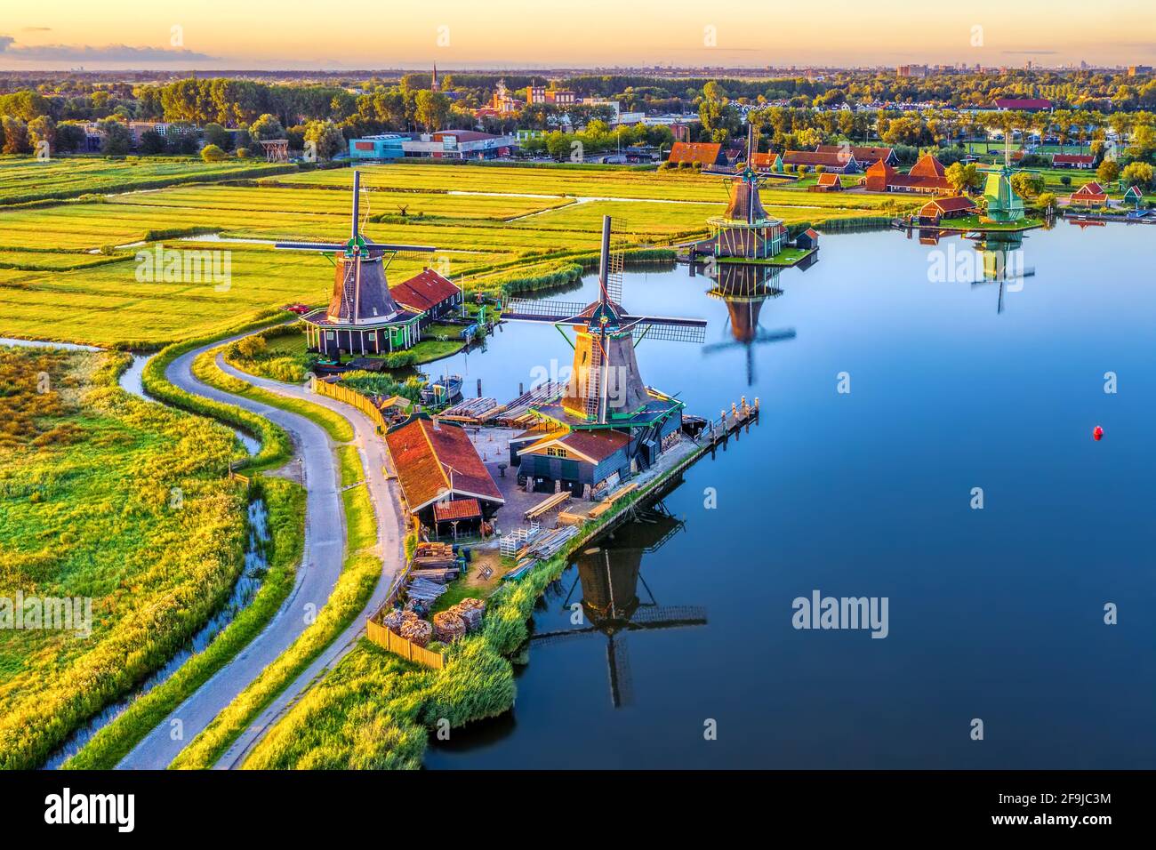 Zaanse cheap schans windmills