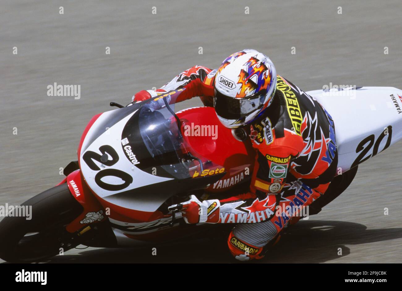 Sete Gibernau (SP) Yamaha 500, Spanish motorcycle Grand Prix, Jerez 1997  Stock Photo - Alamy