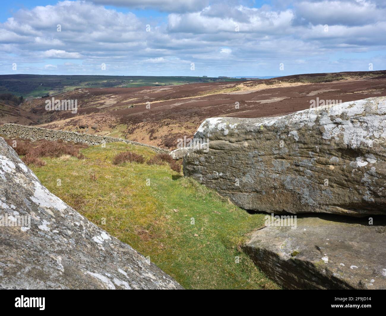 Views of Nidderdale from a  rocky outcrop above Fosse Gill Stock Photo