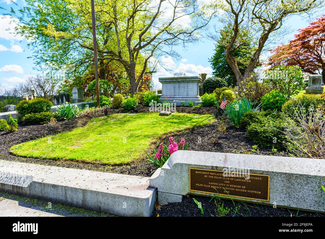 Woodward hill cemetery hires stock photography and images Alamy