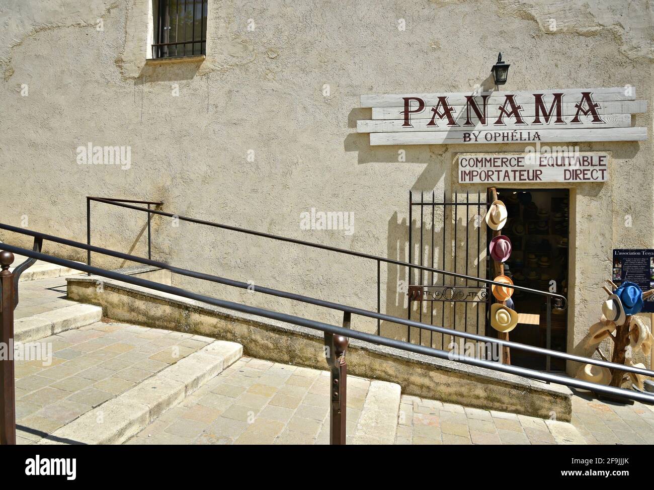 Panama hats local shop facade in the picturesque village of Lourmarin in Vaucluse, Provence France. Stock Photo