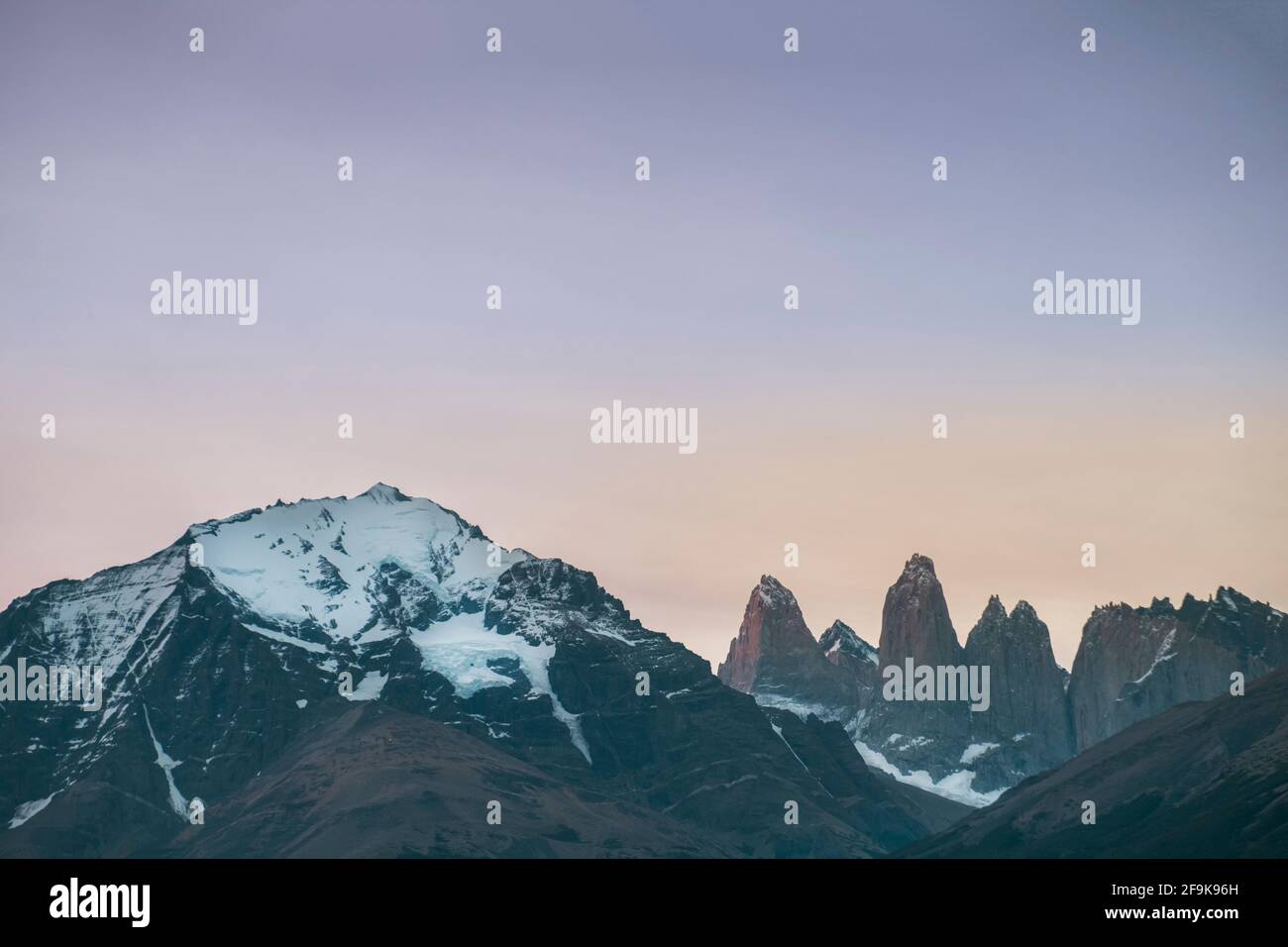 Andean mountain range hi-res stock photography and images - Alamy