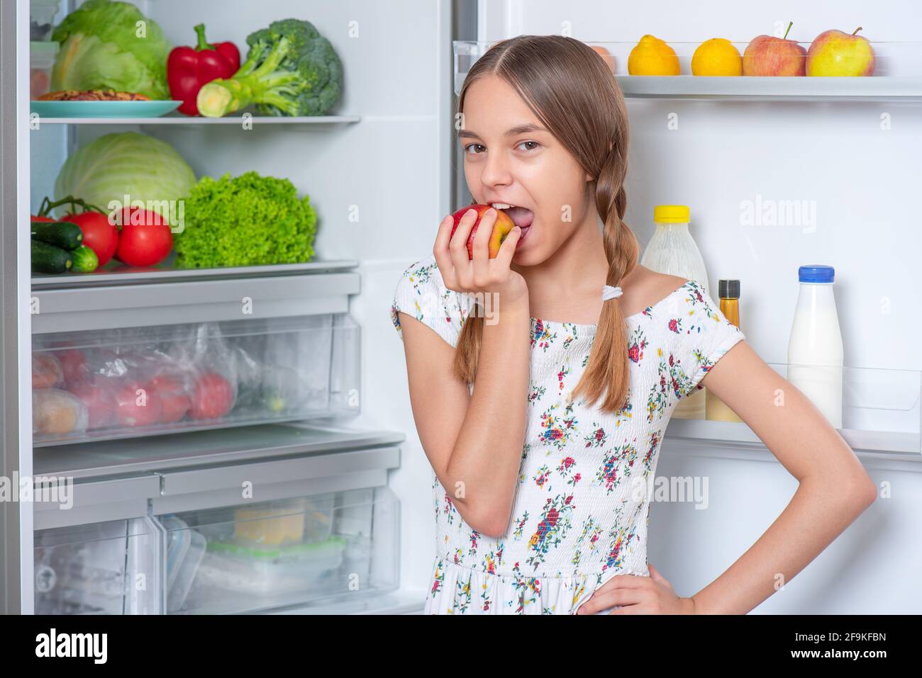 Red Fridge Images – Browse 34,250 Stock Photos, Vectors, and Video