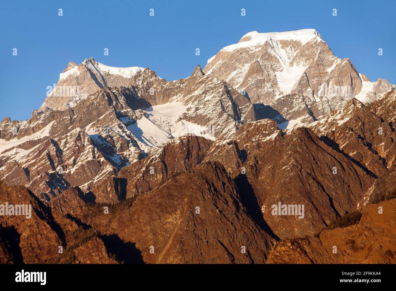 Himalaya, evening panoramic view of Indian Himalayas, great Himalayan range, Uttarakhand India Stock Photo