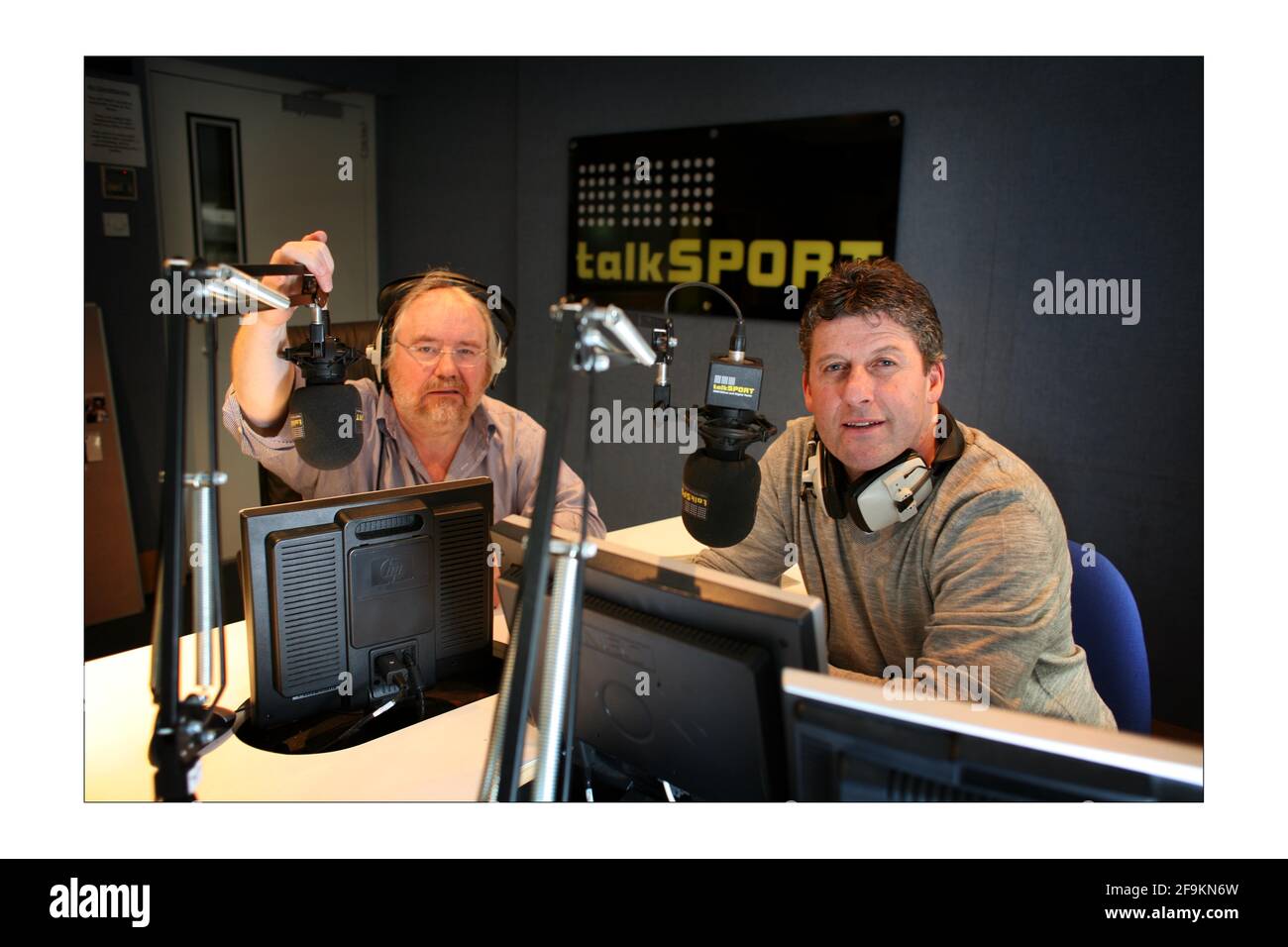 Talk Sport.... presenters Mike Parry and Andy Townsend.photograph by David Sandison The Independent Stock Photo