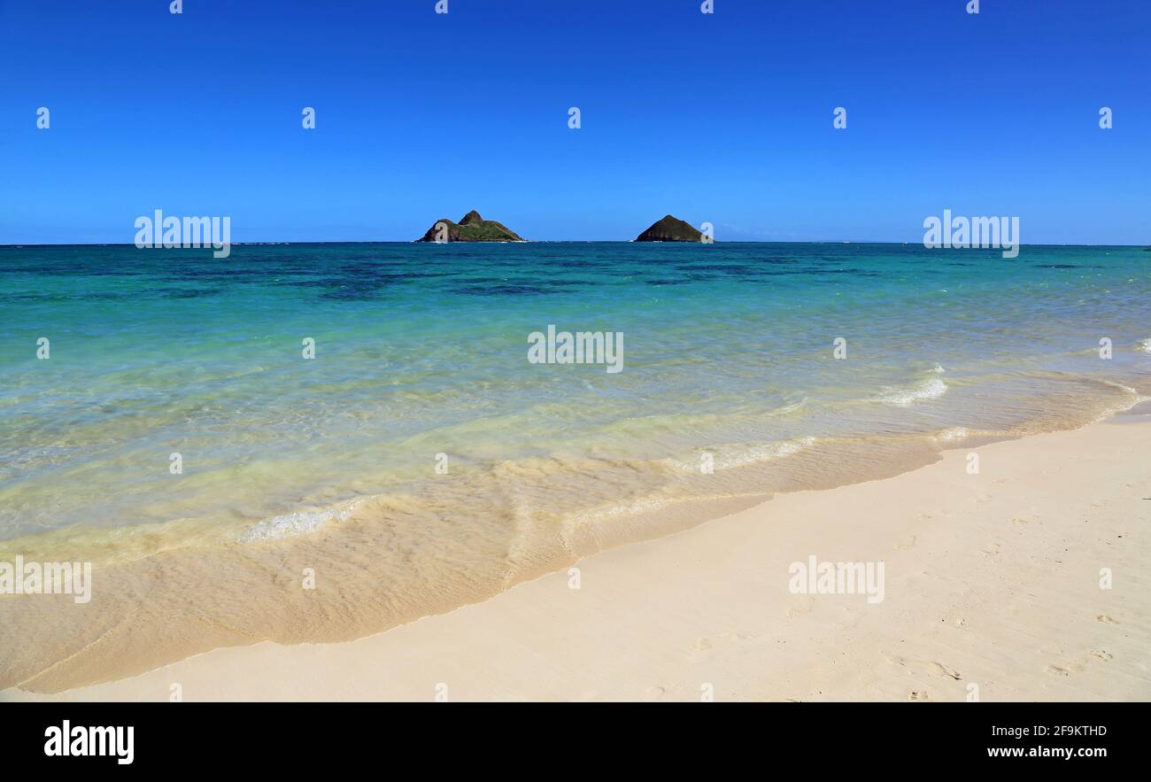 Twin Islands, Oahu, Hawaii Stock Photo - Alamy