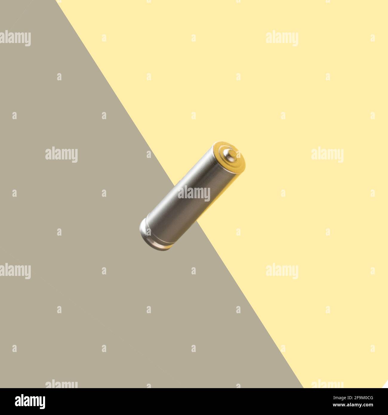 2170 battery cell hi-res stock photography and images - Alamy
