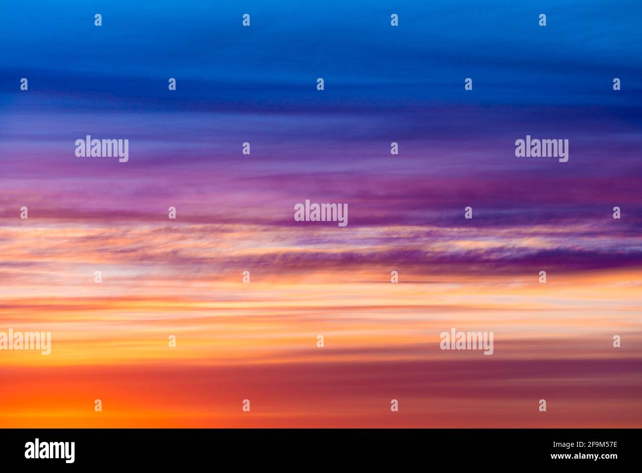 Dramatic sunset and sunrise sky. Fiery orange sunset sky Stock Photo ...