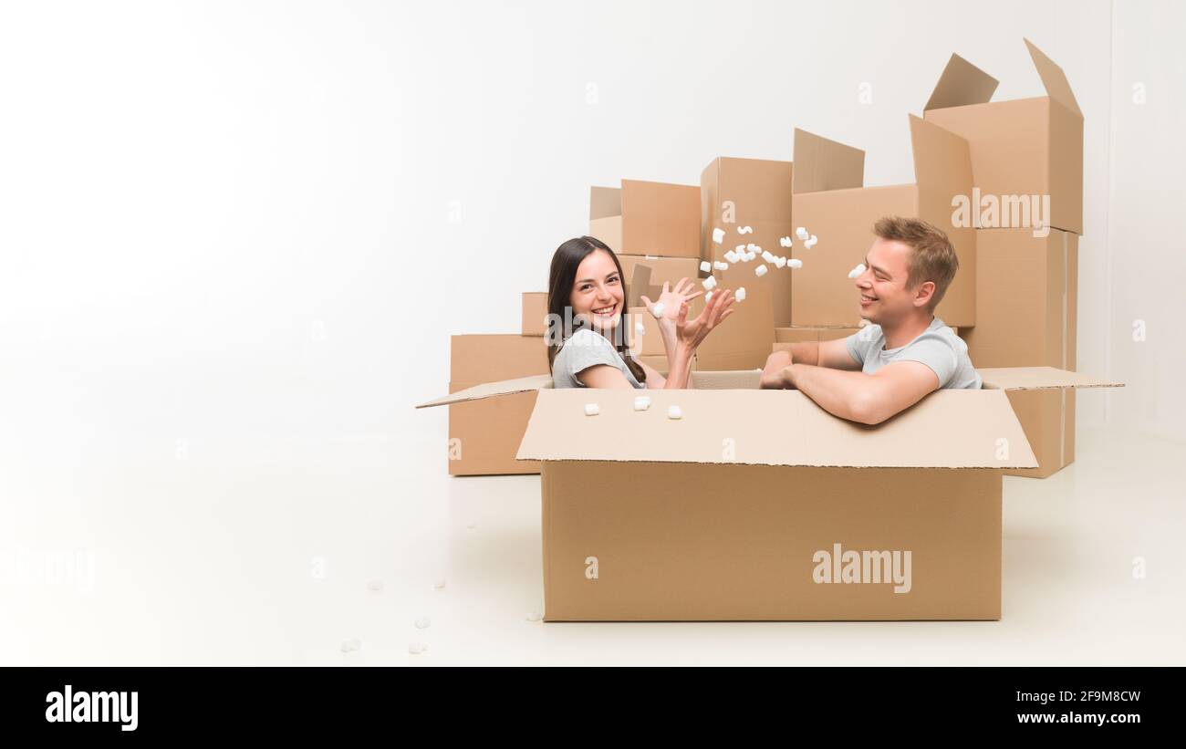 Packing material hi-res stock photography and images - Alamy