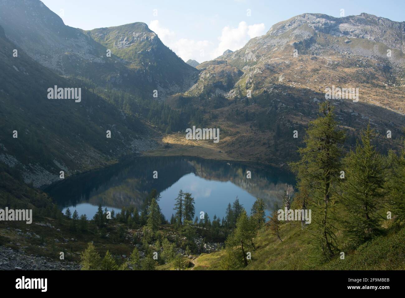 Der malerische und wild Alzasca-See, hoch über dem Maggiatal im Tessin, Schweiz Stock Photo