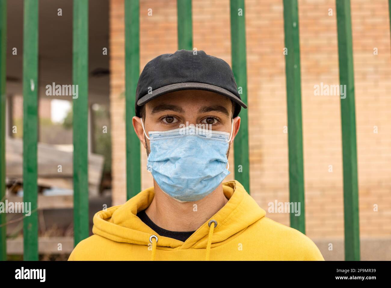 Hoodie wearing mask hi-res stock photography and images - Alamy